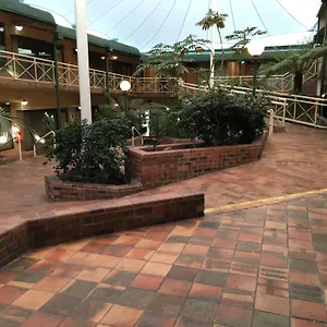 **** Motel Mayfair Plaza And Australie