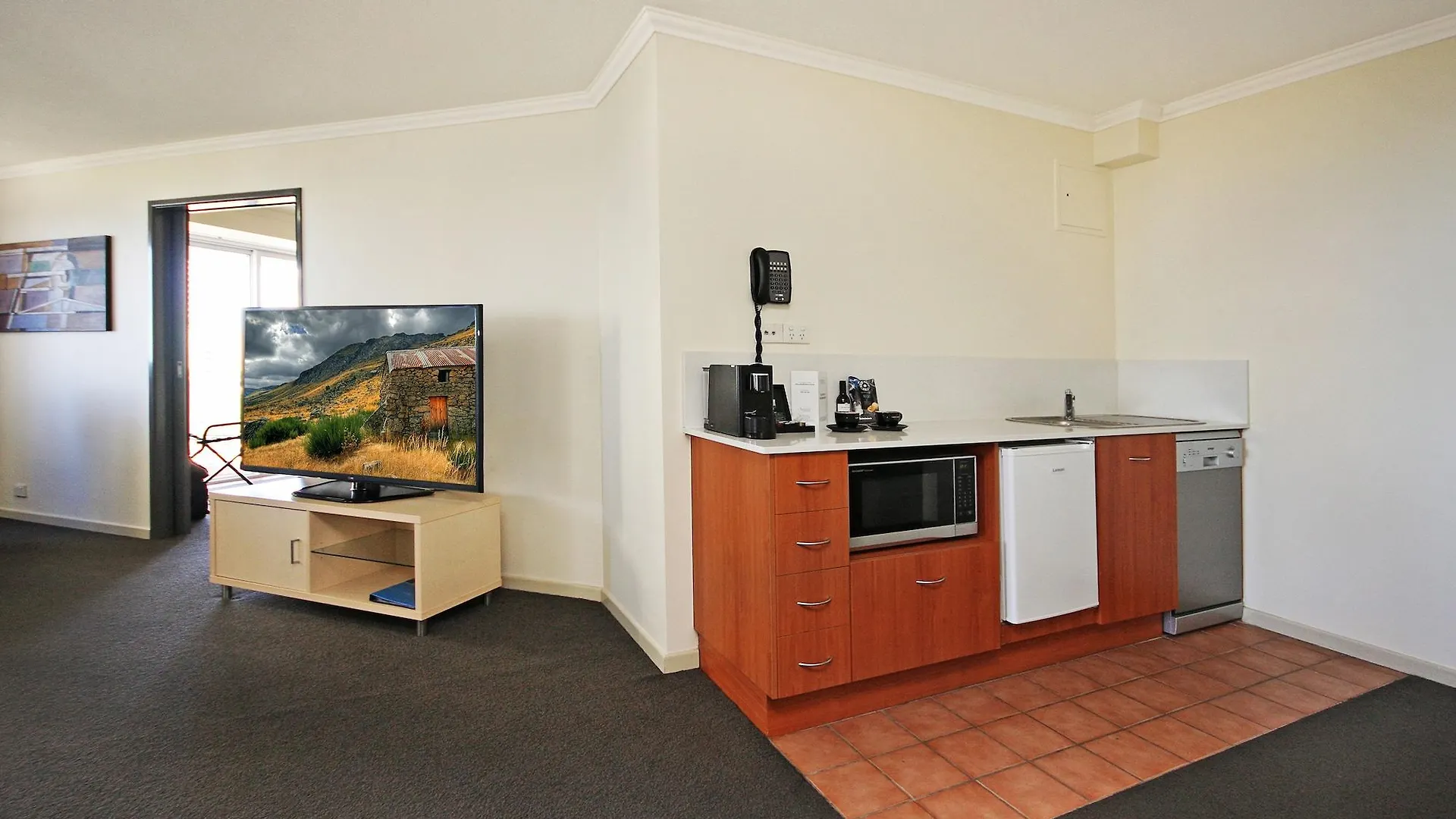 Sovereign On The Gold Coast Hotel